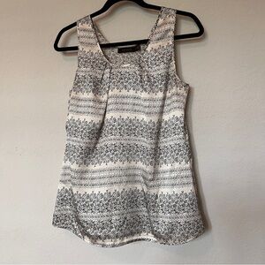 The Limited Women's Sleeveless Blouse Black and White Patterned Size Small